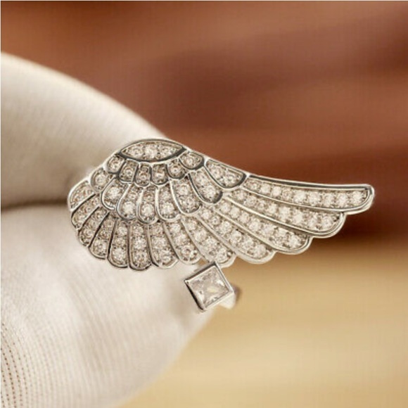 925 Sterling Silver White Sapphire  Ring - Picture 8 of 9